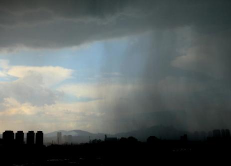 Nuvem de chuva (crédito: Cecilia Bastos/USP Imagens)
